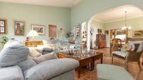 Sala d'estar de Casa o xalet en venda en Nuevo Baztán amb Terrassa i Piscina