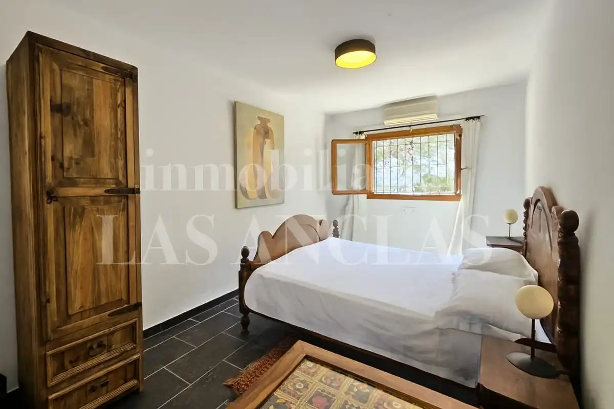 Dormitori de Casa o xalet en venda en Sant Josep de sa Talaia amb Aire condicionat, Terrassa i Traster