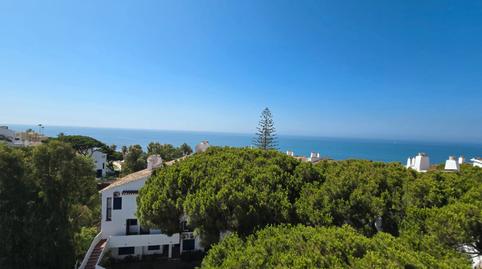 Foto 2 de Àtic en venda a Calle las Postas, Calahonda, Mijas