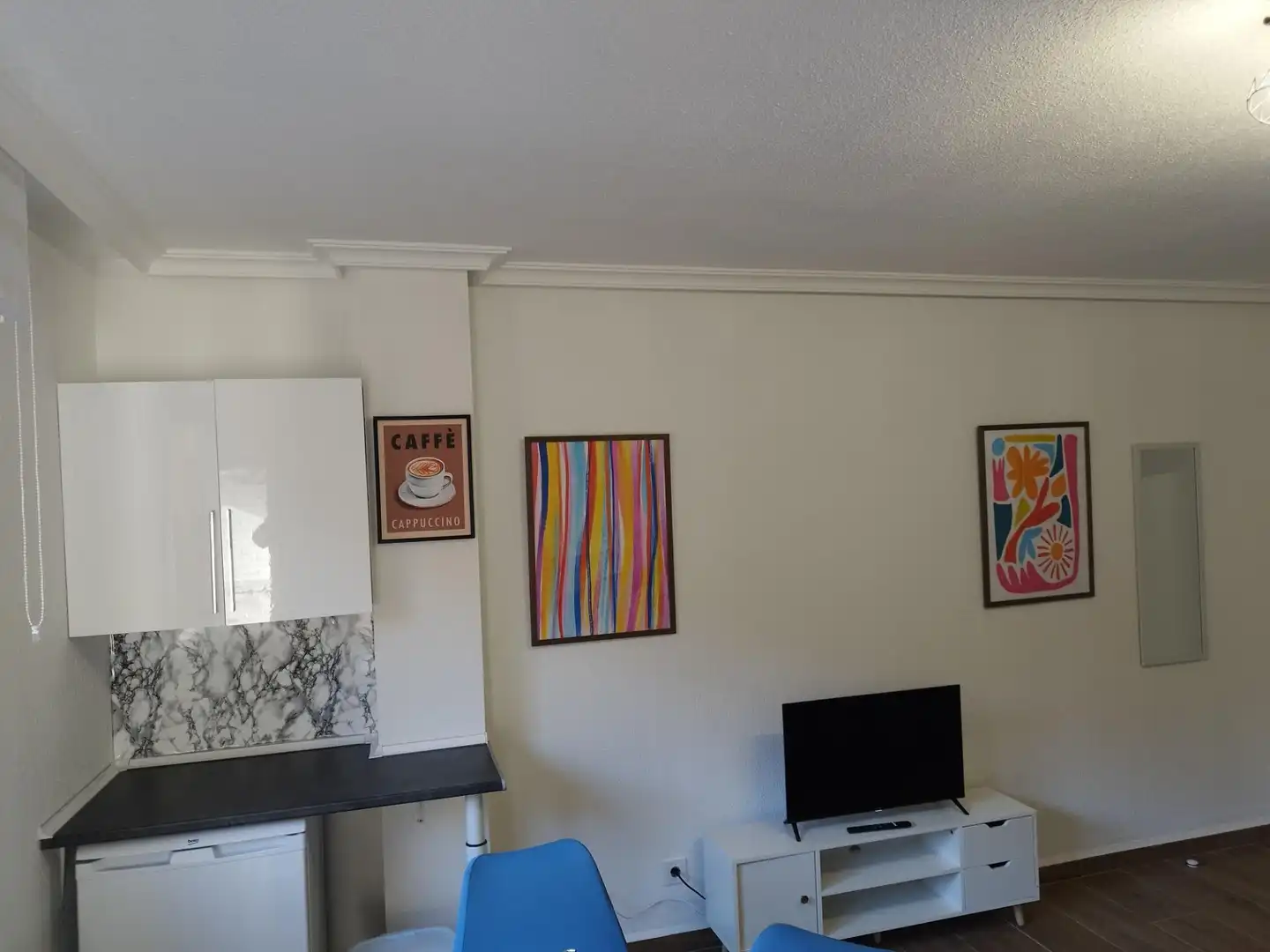 Room in Calle de las Milicias, 4, Santo Tomás