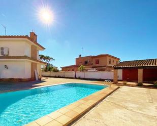 Swimming pool of House or chalet for sale in Chiclana de la Frontera  with Private garden, Terrace and Swimming Pool