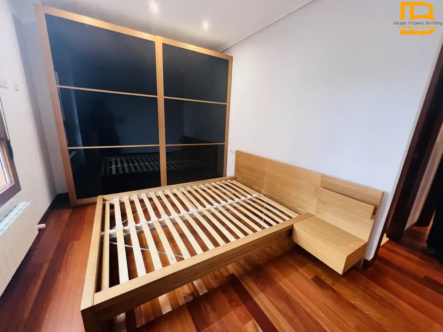 Schlafzimmer von Wohnung zur Miete in Voto mit Heizung, Abstellraum und Möbliert