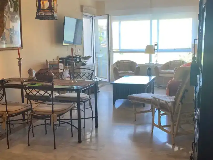 Wohnzimmer von Wohnung zur Miete in Rota mit Klimaanlage, Schwimmbad und Balkon