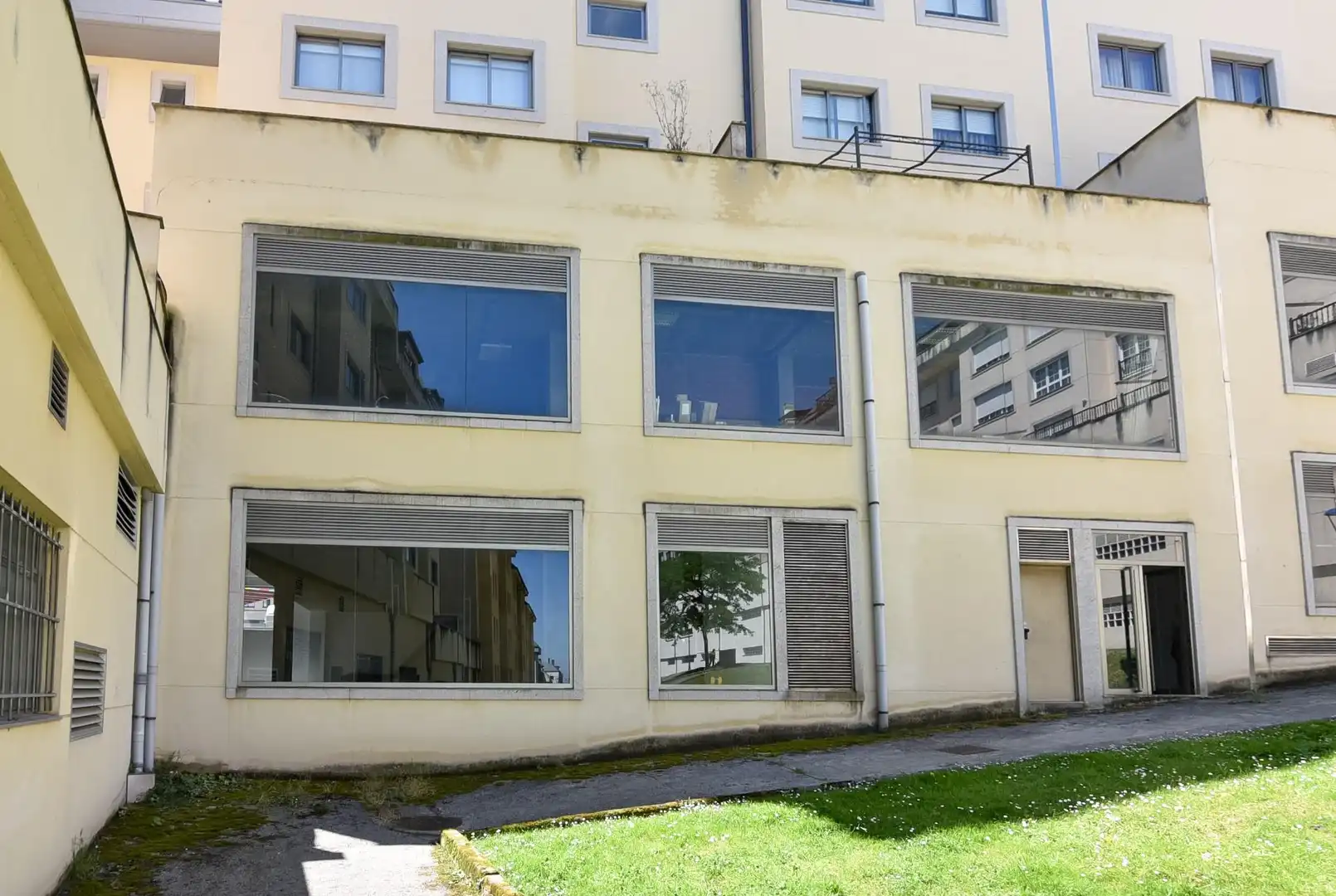 Local de alquiler en Calle XESUS REY MARTINEZ, 1, Vilaboa Sur