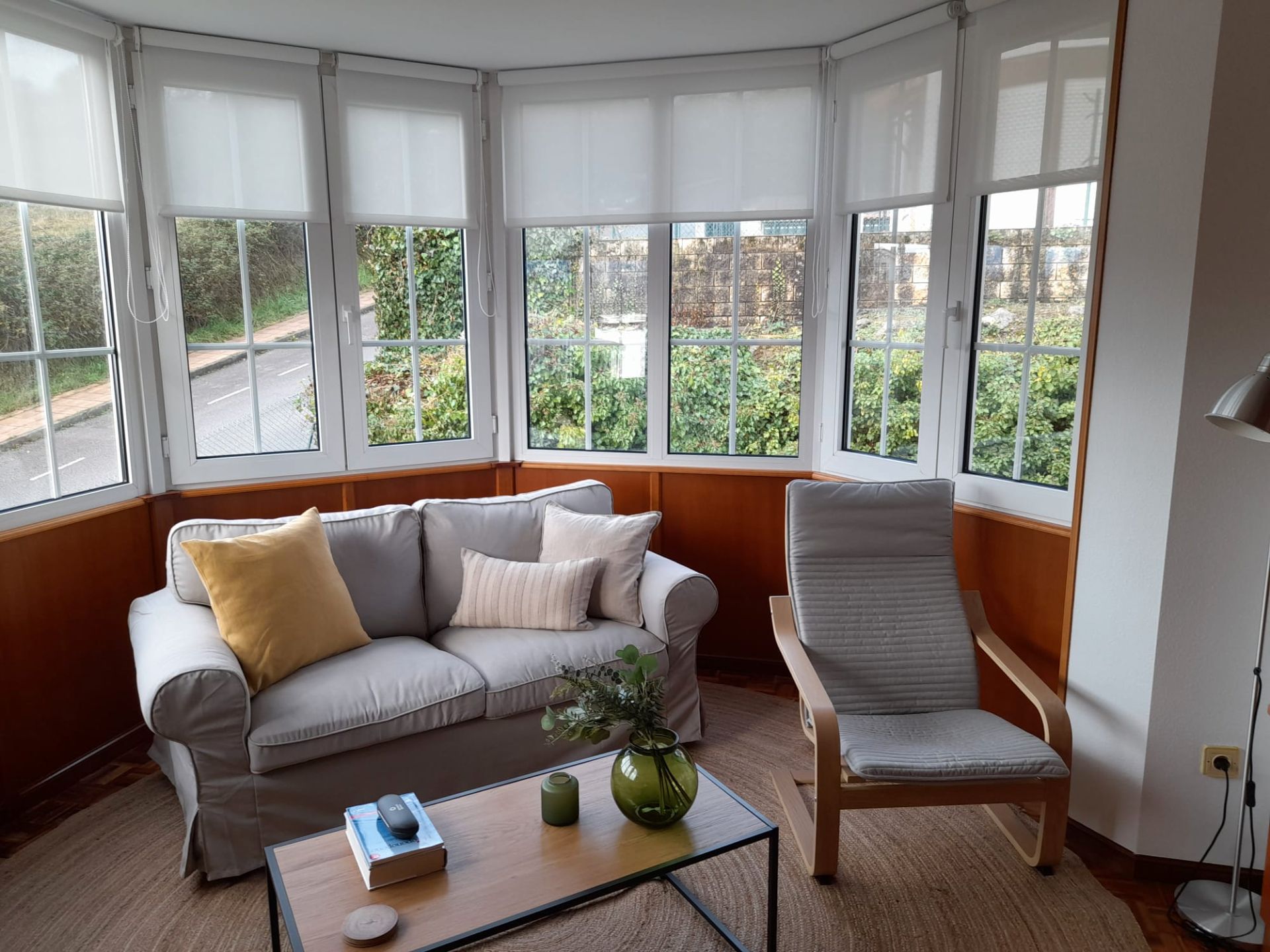 Sala d'estar de Dúplex en venda en San Vicente de la Barquera amb Calefacció, Parquet i Moblat