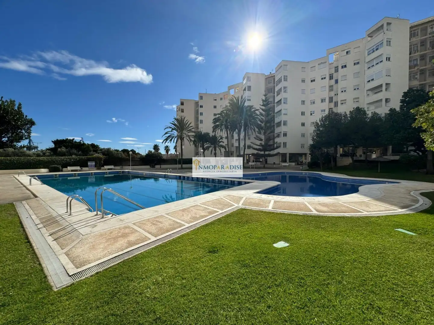 Swimming pool of Flat for sale in Alicante / Alacant  with Air Conditioner and Furnished