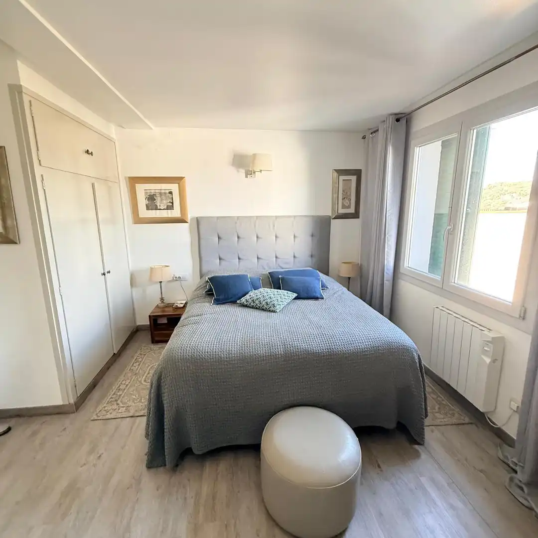 Dormitori de Casa o xalet en venda en Cadaqués amb Terrassa