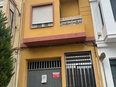 Local comercial en venda a Catarroja