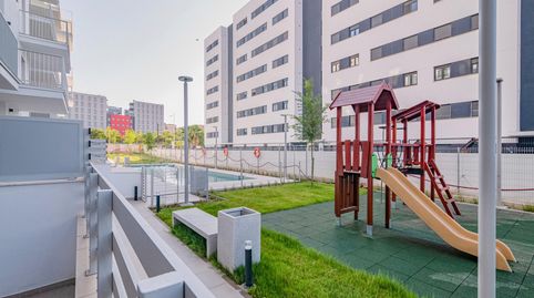 Foto 2 de Piso en venta en Calle Filólogo Julio Casares, 12, Rosaleda - Juventud, Granada Capital