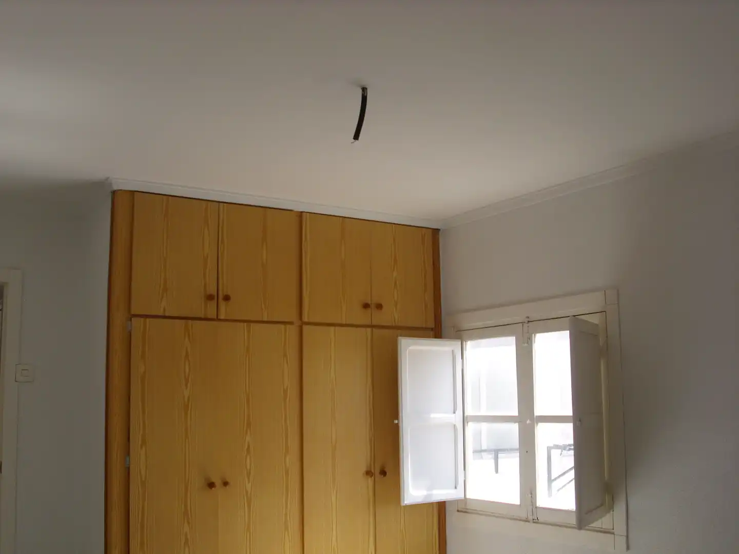 Habitación de Piso en venta en Elda con Balcón