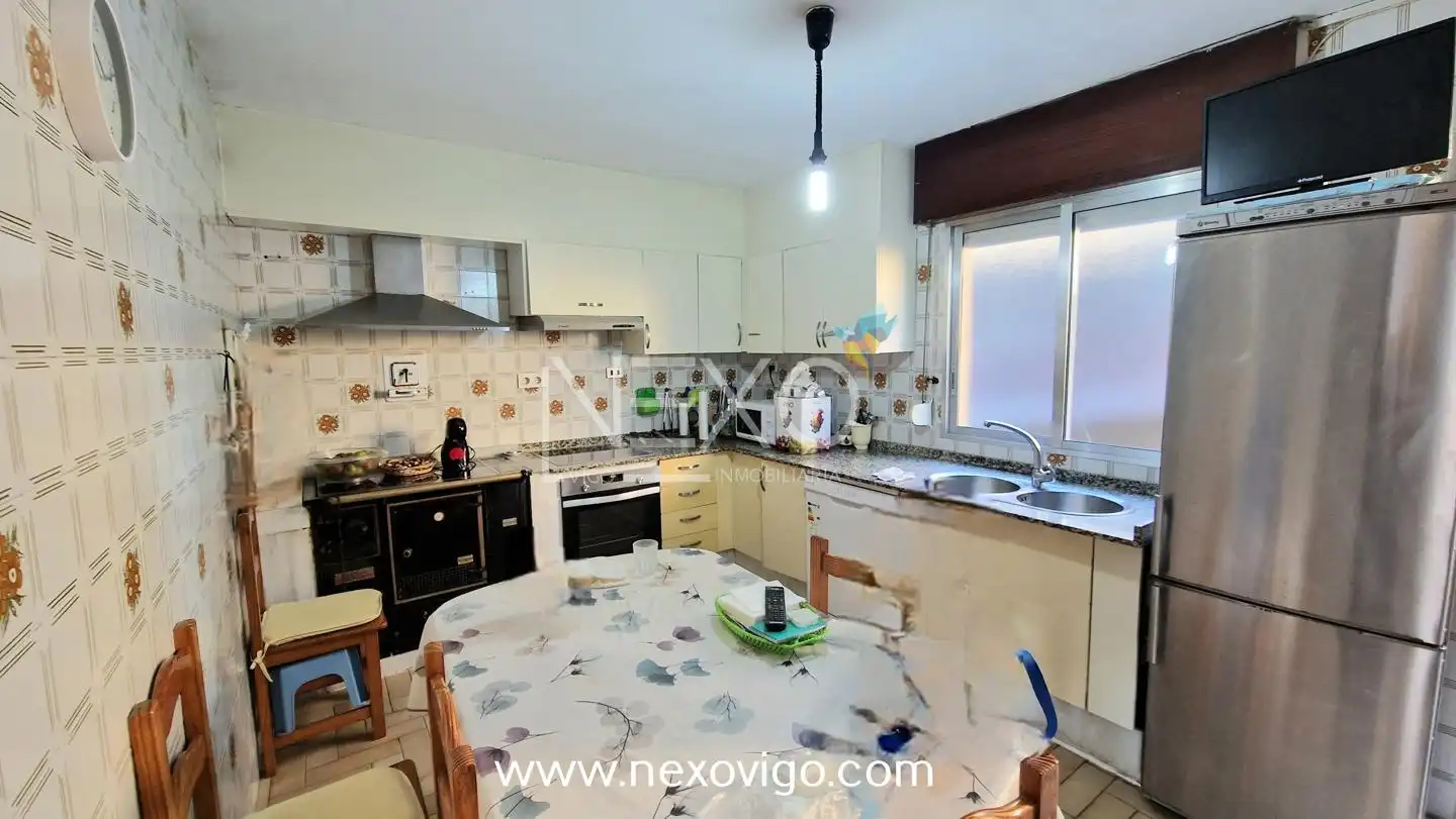 Cocina de Casa o chalet en venta en Moaña con Jardín privado, Terraza y Trastero