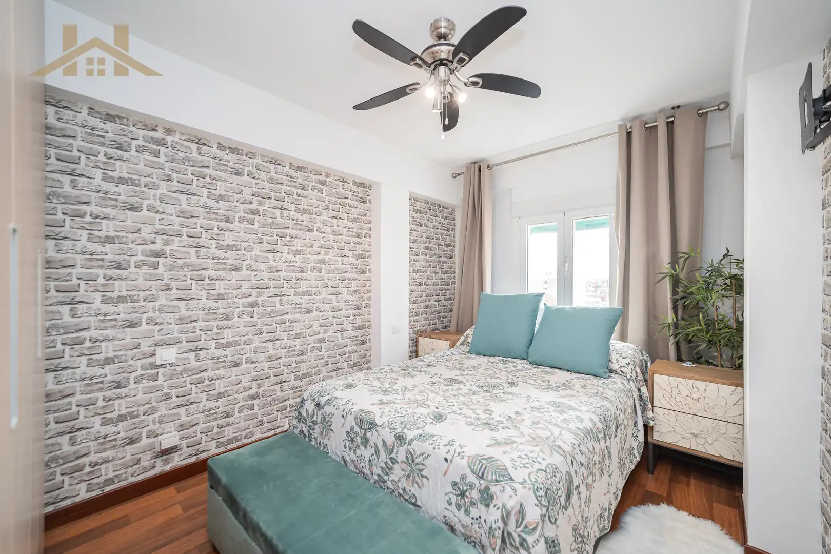 Bedroom of Flat for sale in Veredillas