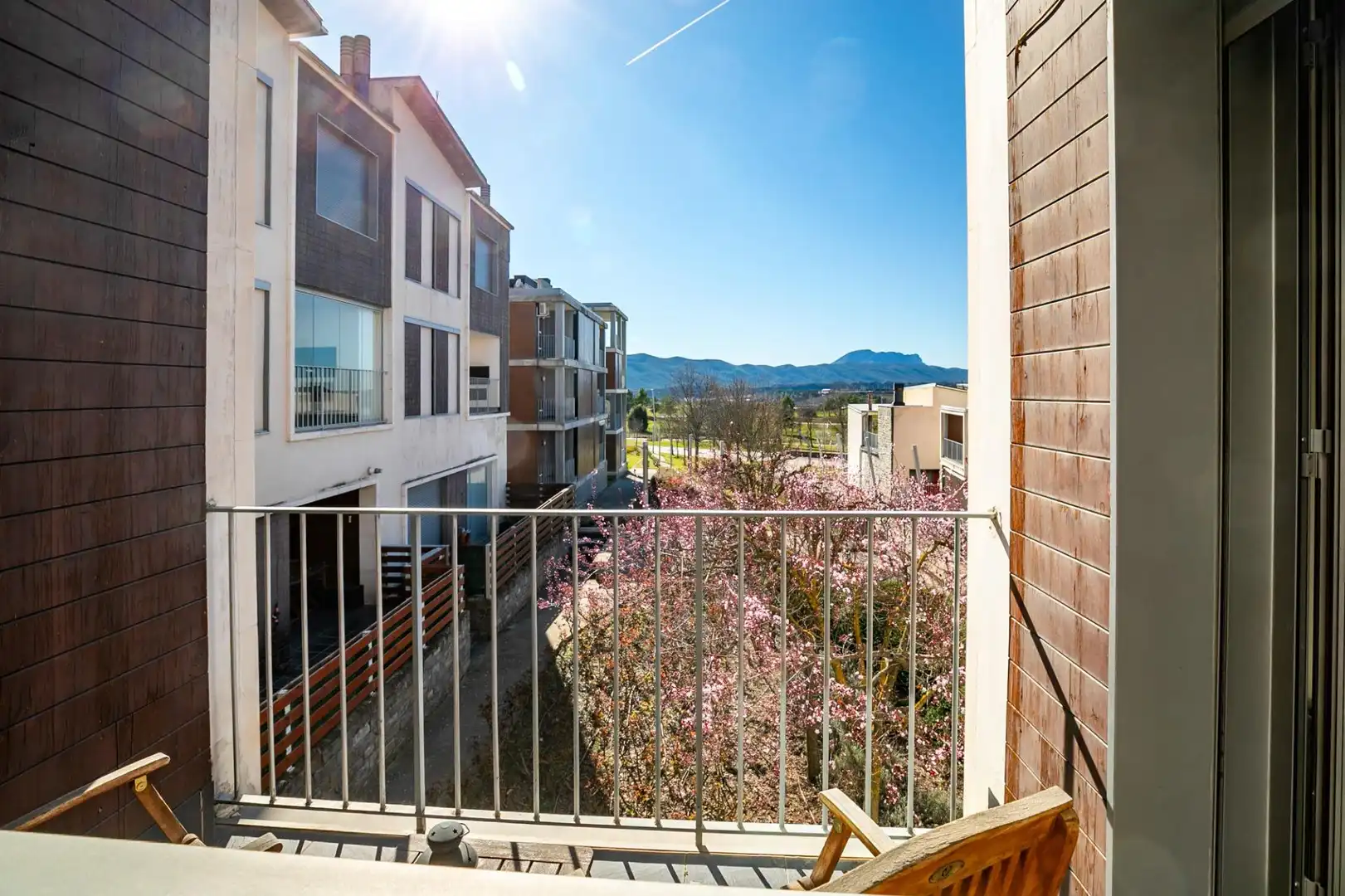 Terraza de Dúplex en venta en Sabiñánigo con Calefacción, Terraza y Trastero