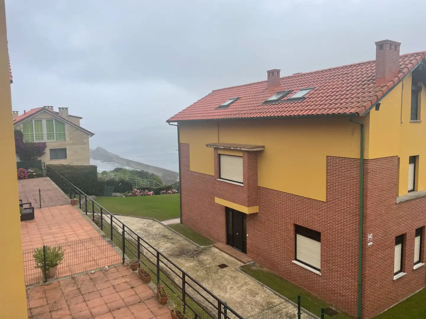 Vista exterior de Piso en venta en San Vicente de la Barquera con Calefacción, Amueblado y Balcón