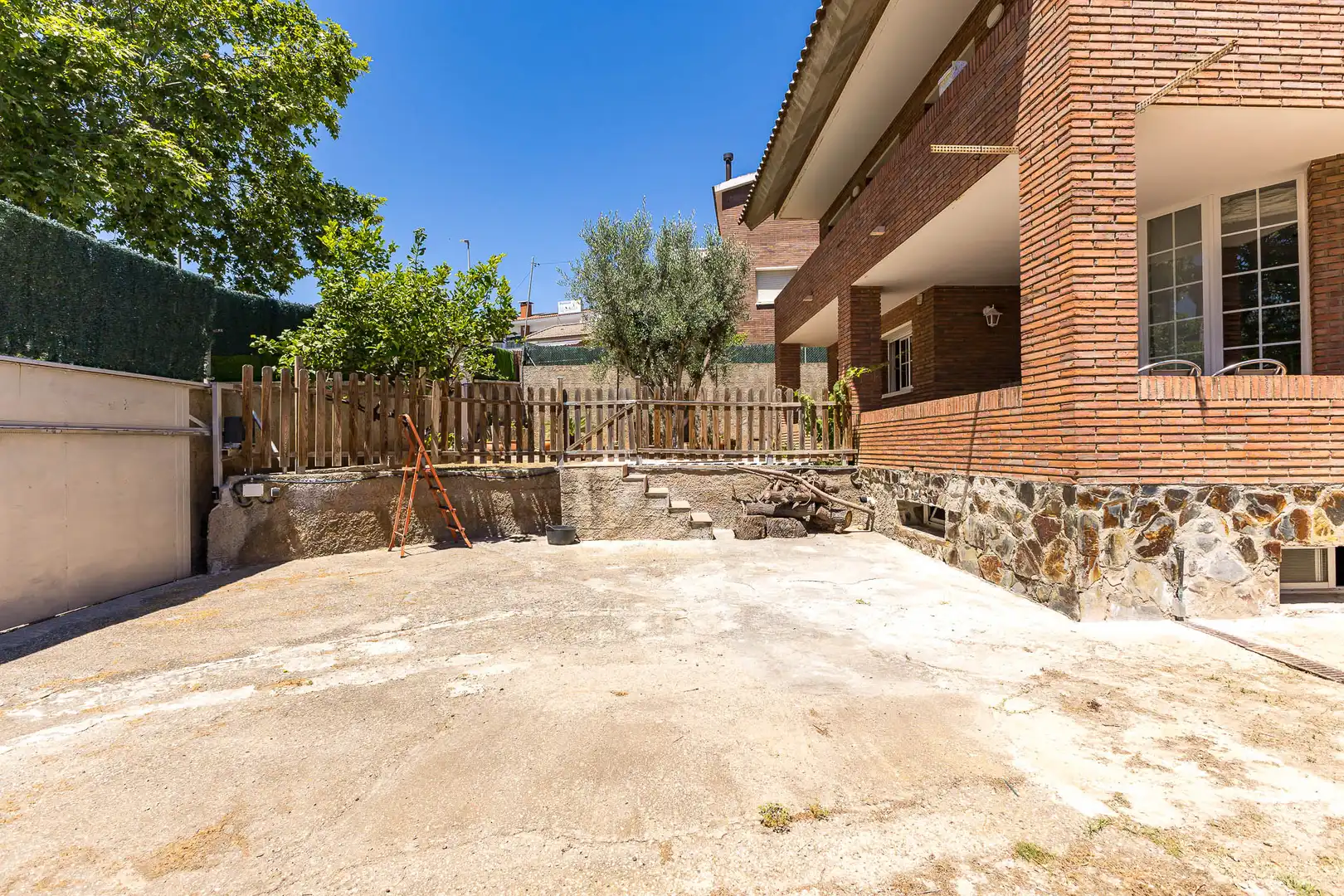 Terrassa de Casa o xalet en venda en Viladecans amb Calefacció, Jardí privat i Terrassa