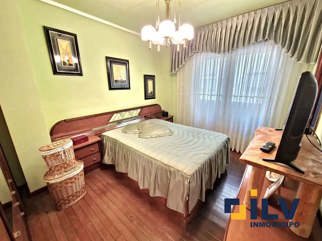 Habitación de Piso en venta en Portugalete con Calefacción, Terraza y Amueblado