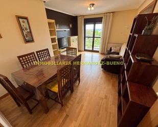 Sala d'estar de Pis en venda en Salamanca Capital amb Calefacció, Terrassa i Moblat
