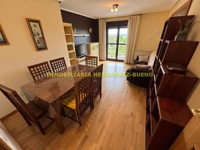 Sala d'estar de Pis en venda en Salamanca Capital amb Calefacció, Terrassa i Moblat