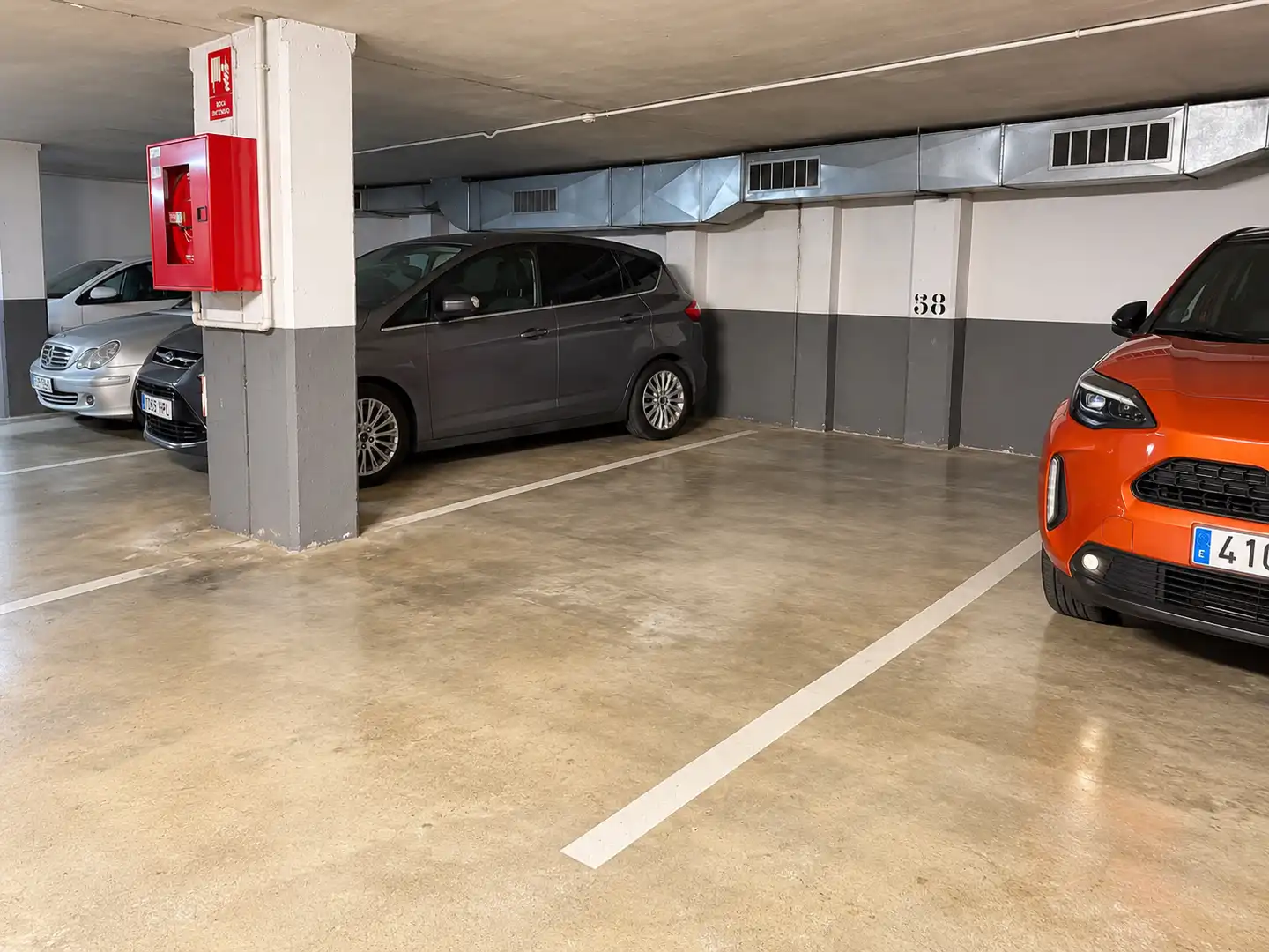 Parkplatz von Dachboden zum Verkauf in Llevant