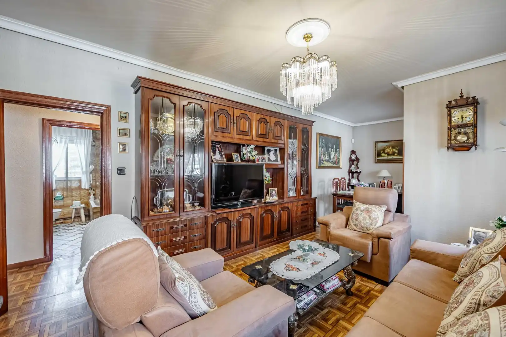 Living room of Flat for sale in Madrid  with Heating
