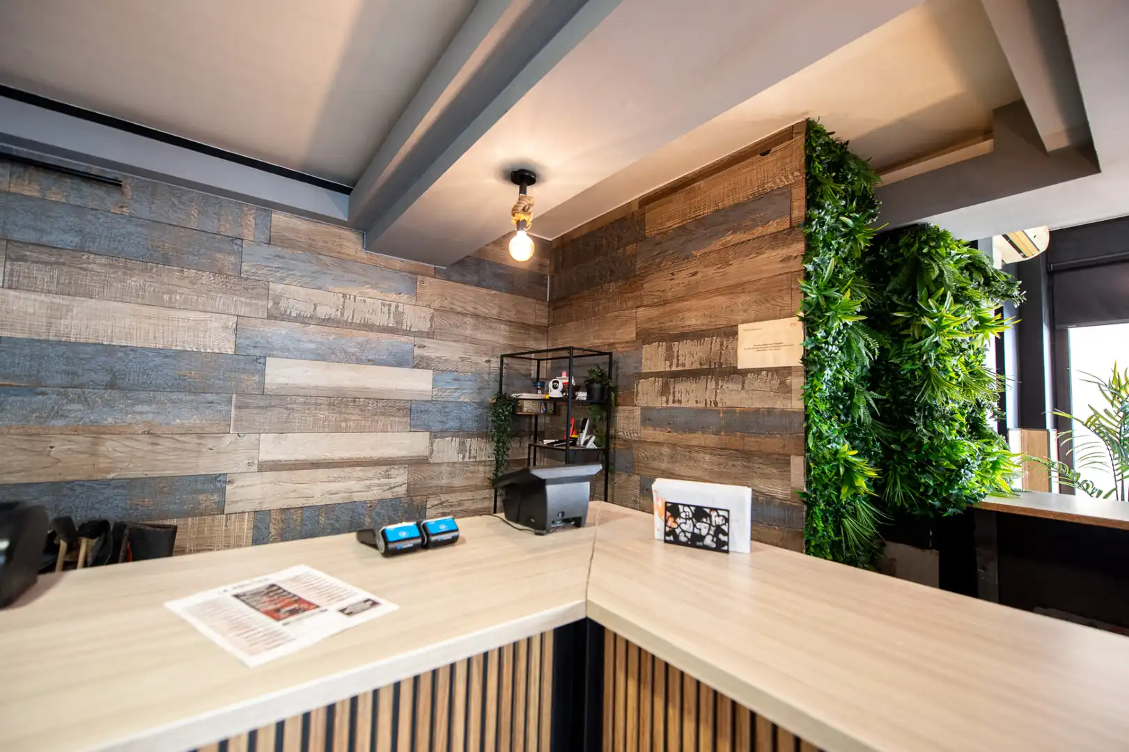 Locale commerciale in cessione a Carrer de Girona, imagen 5