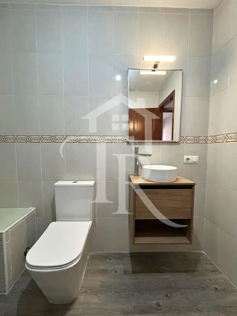 Badezimmer von Wohnung zum Verkauf in El Pla de Santa Maria mit Abstellraum
