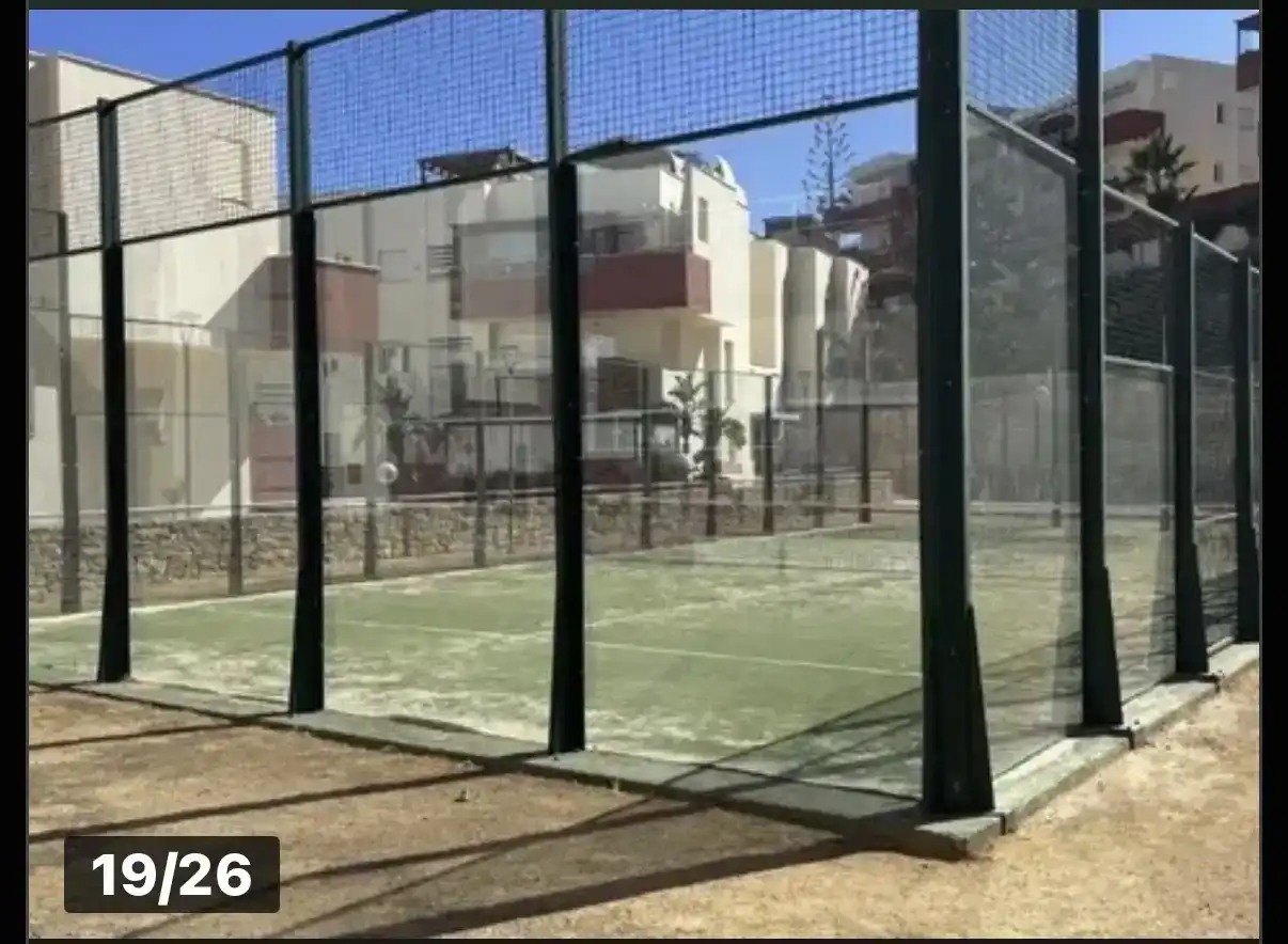 Vista exterior de Pis en venda en Benalmádena amb Aire condicionat, Piscina i Balcó