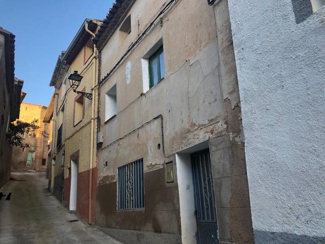 Casa adosada en Venta en EUSEBIO BLASCO en Villanueva de Jiloca