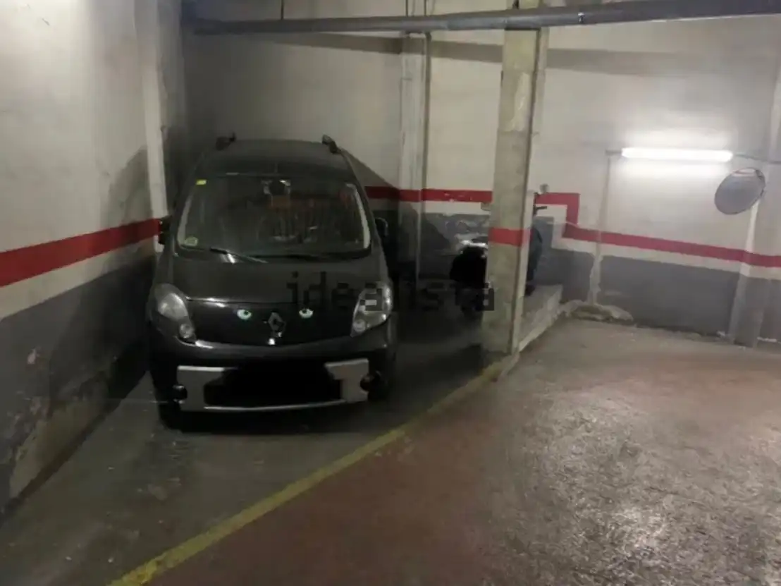 Parcheggio in vendita a Carrer de Lafont 30, imagen 2