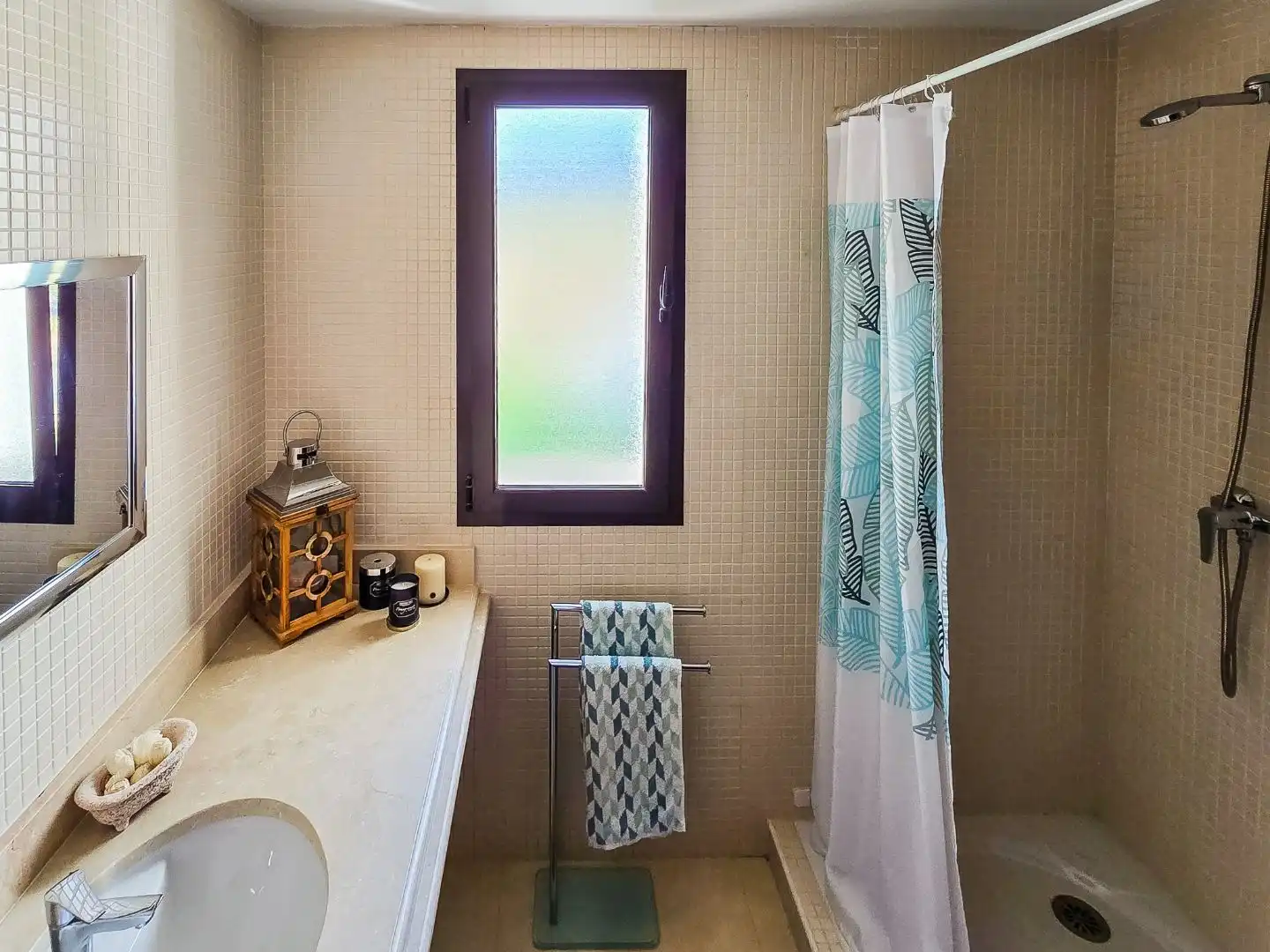 Baño de Piso en venta en Estepona con Aire acondicionado, Terraza y Balcón