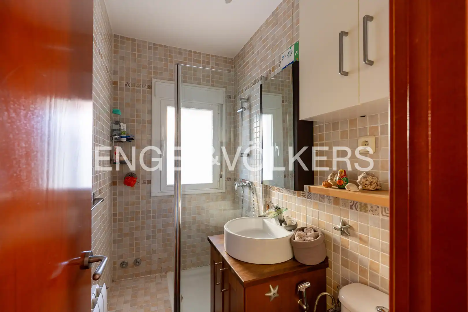 Bathroom of Houses for sale in Galapagar  with Heating, Private garden and Parquet flooring