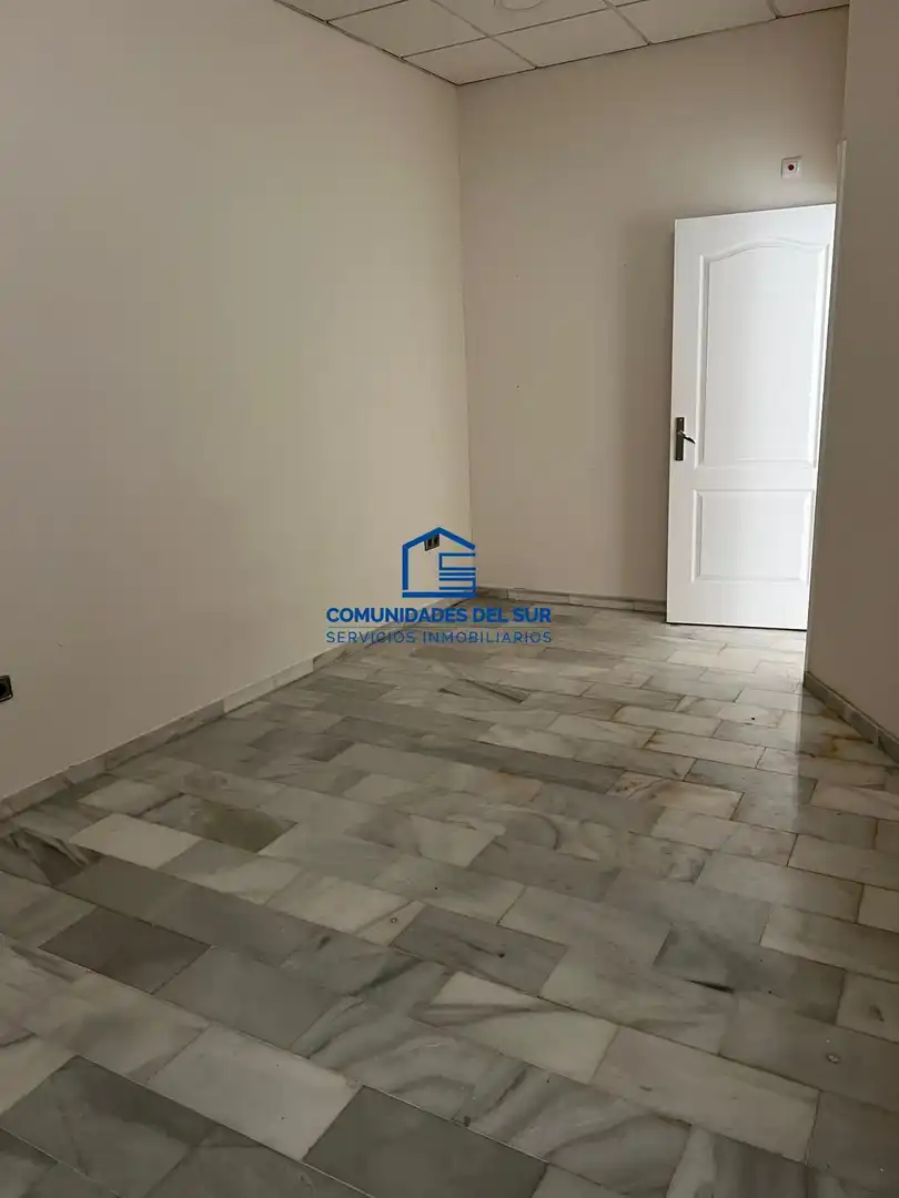 Gewerbefläche zum Verkauf in Crevillet - Pinar Alto, imagen 4