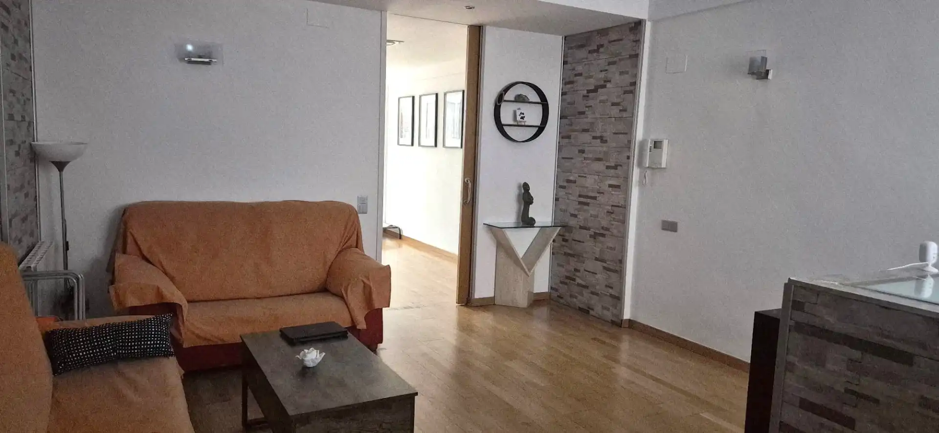 Sala d'estar de Dúplex en venda en Badalona amb Aire condicionat, Calefacció i Parquet
