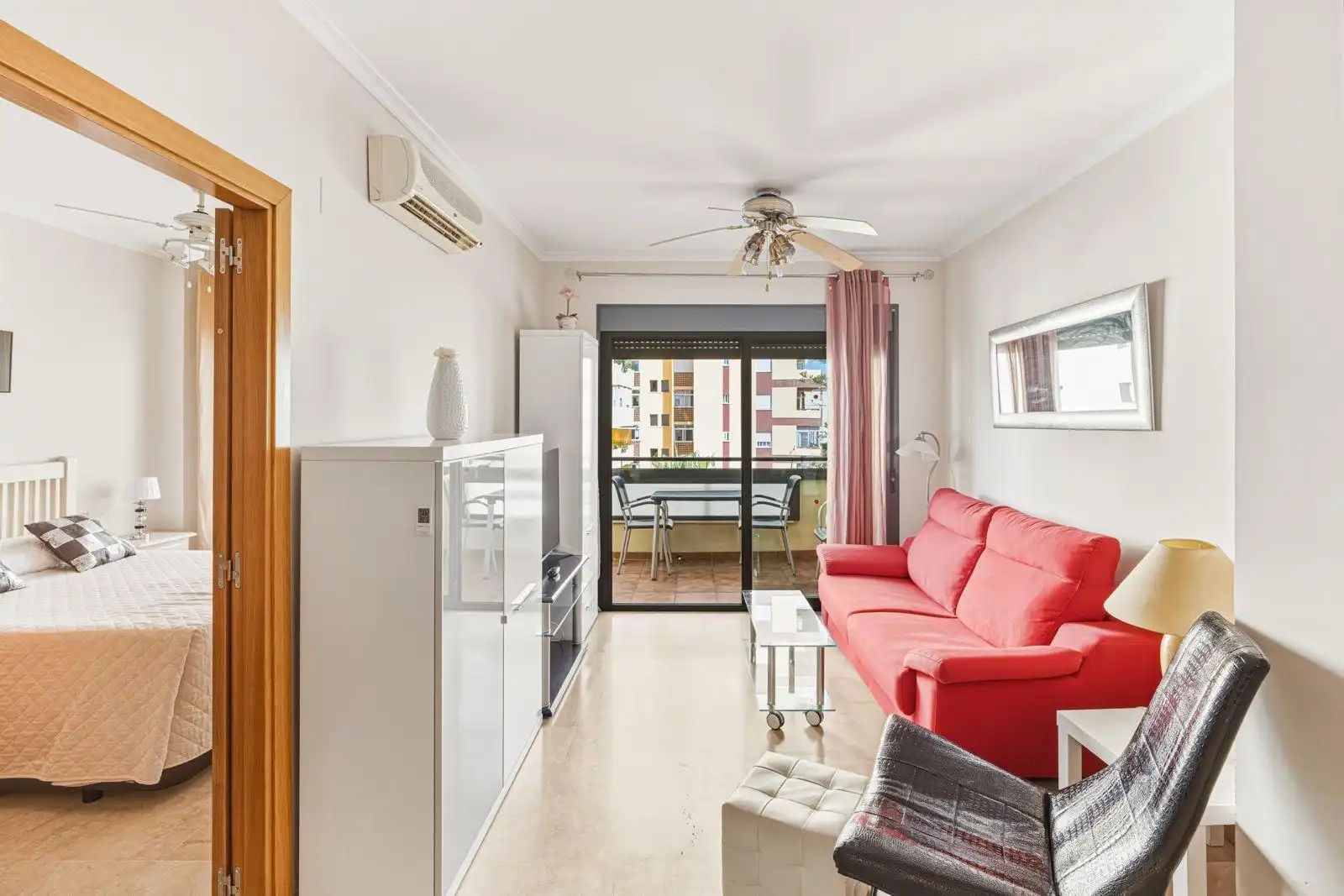 Living room of Apartments for sale in Los Boliches 