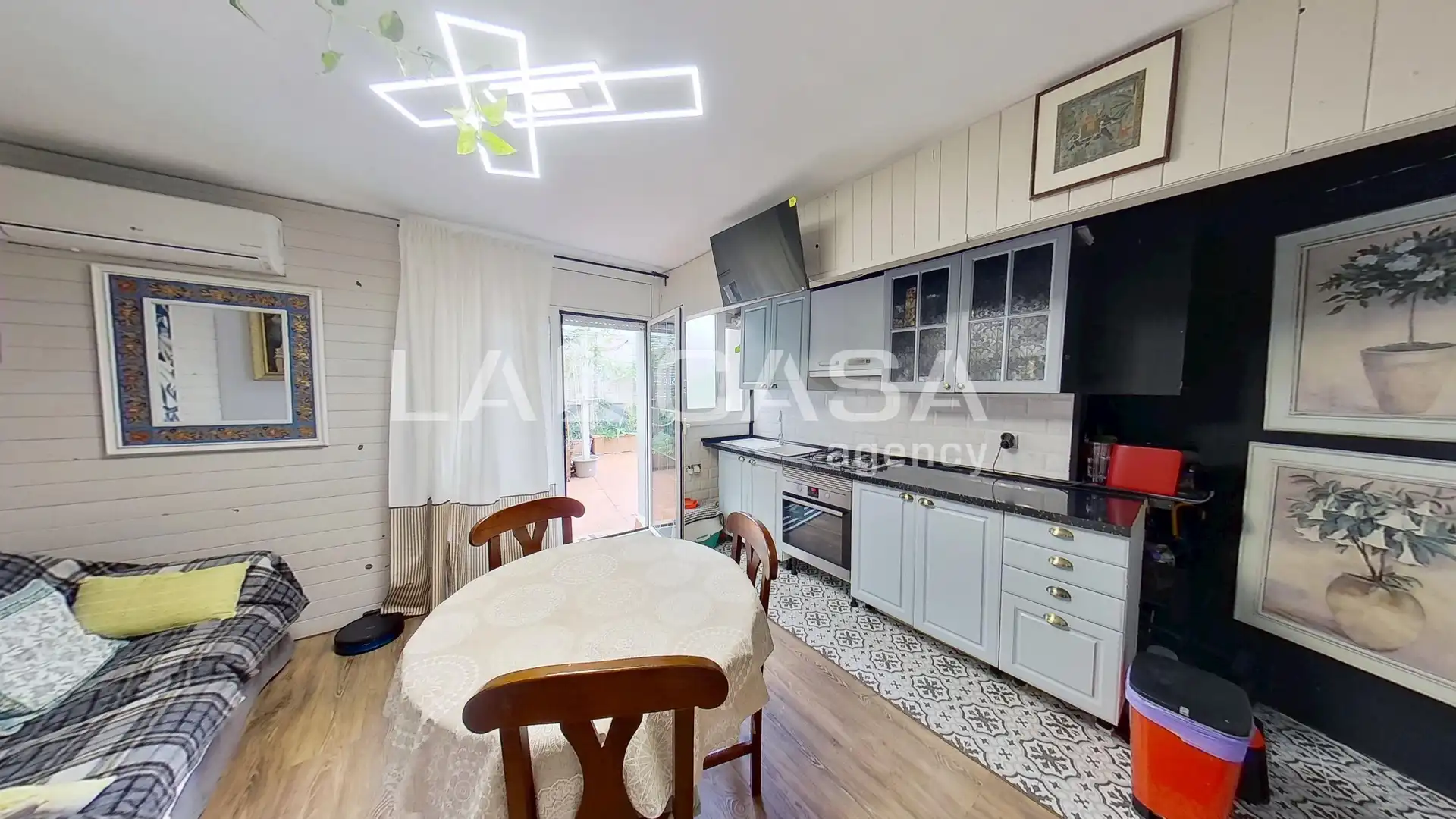 Cocina de Ático en venta en Barcelona con Terraza y Balcón