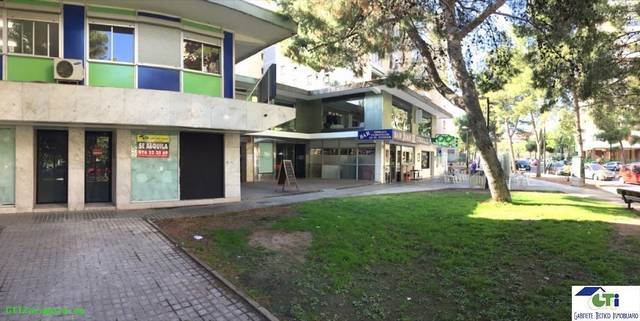 Local comercial en Alquiler en CALLE JUAN II ARAGON en Romareda