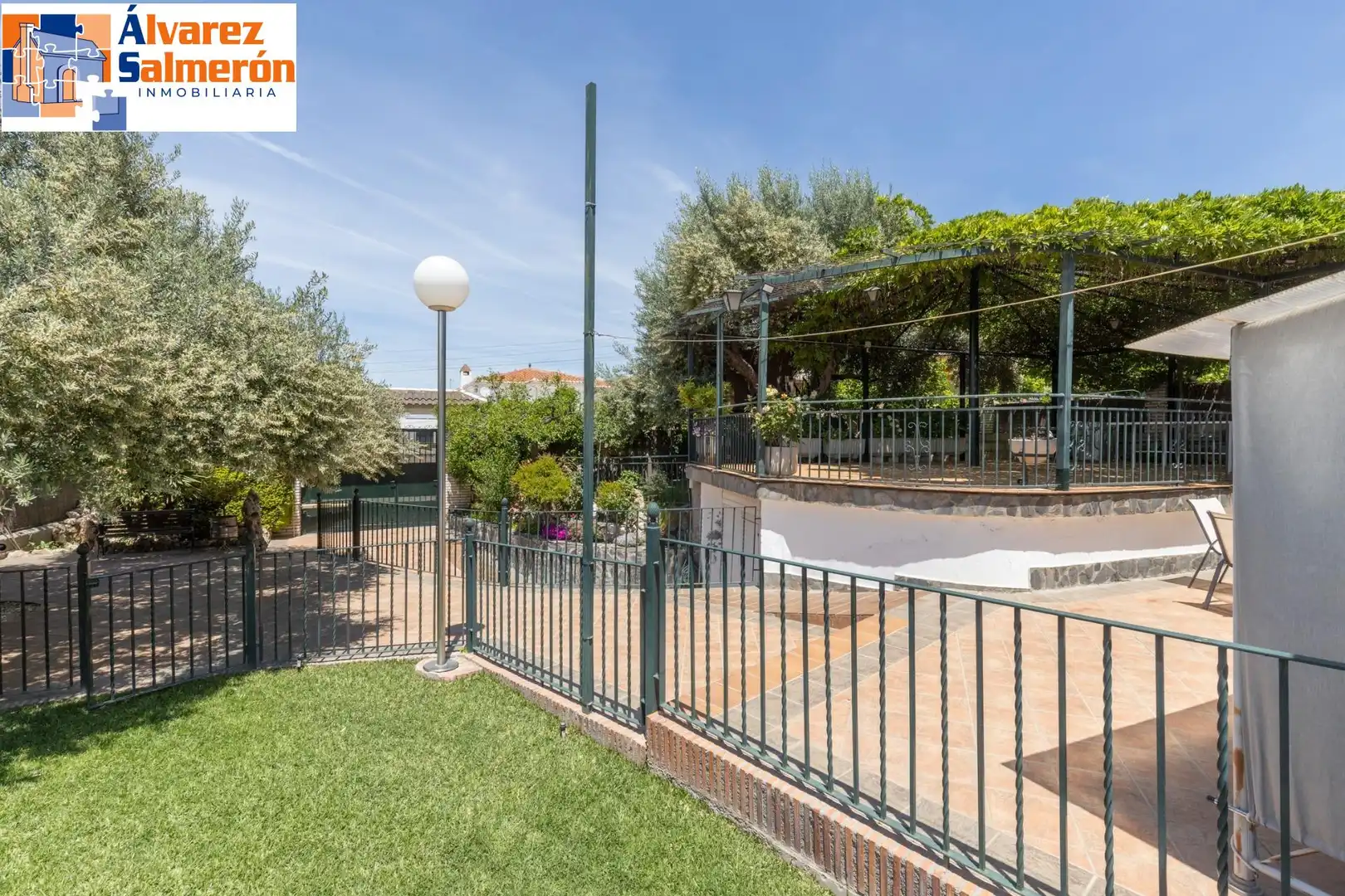 Villa mit Terrasse zum Verkauf in Calle Calle Borgoña, imagen 36