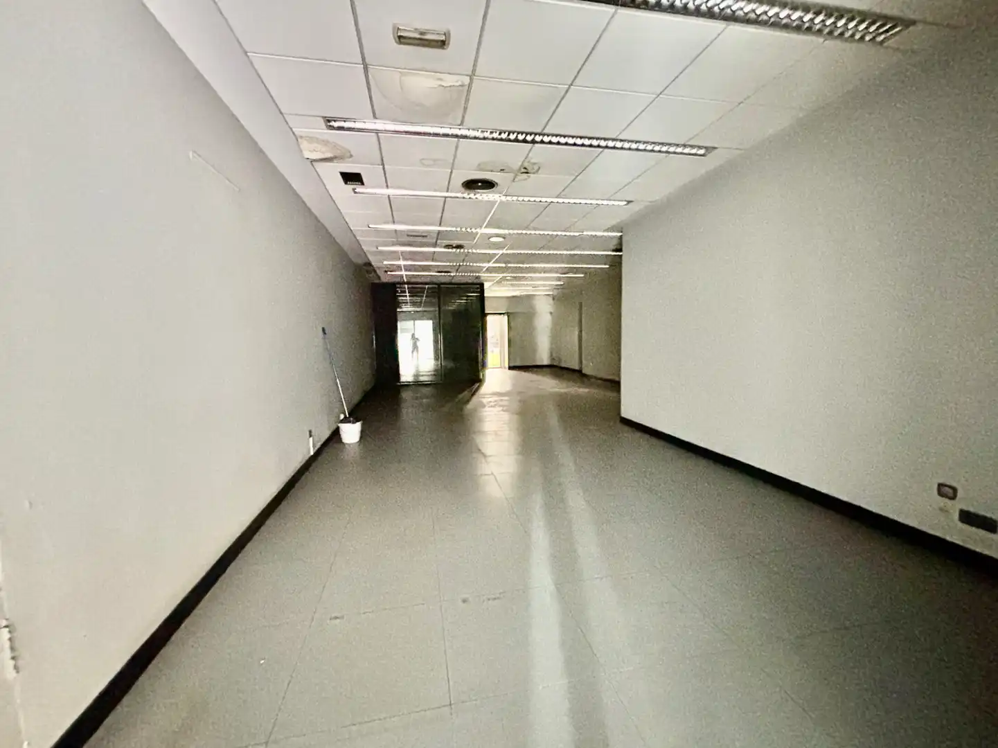 Gewerbefläche zum Verkauf in Calle Virgen del Carmen, imagen 5