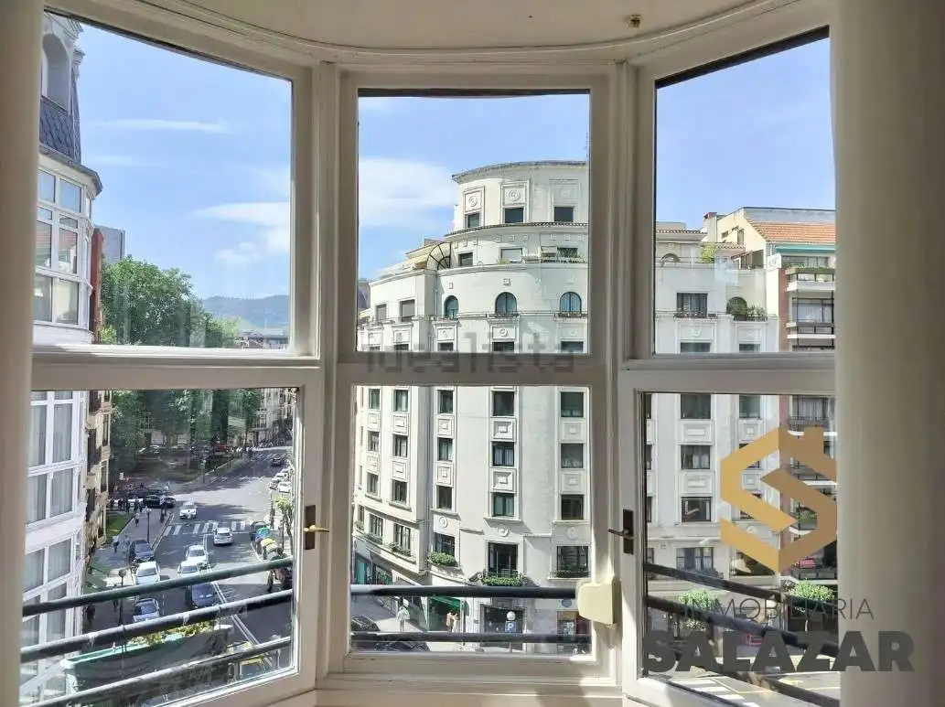 Habitación de Piso de alquiler en Bilbao  con Calefacción
