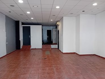 Local comercial en alquiler en El Palau - Escorxador