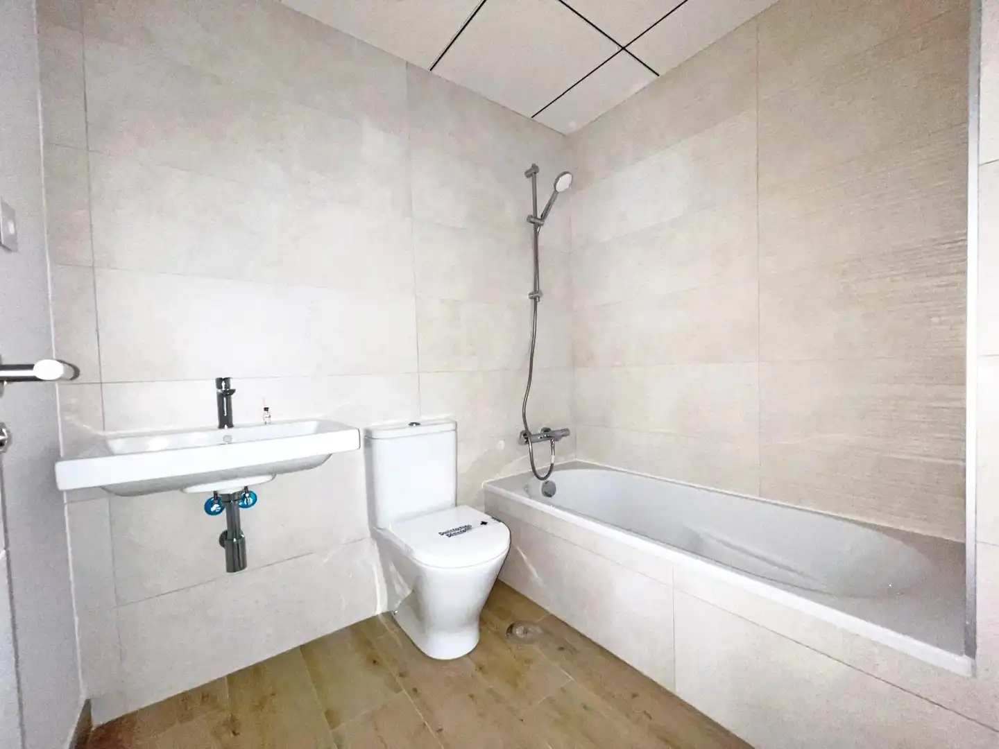 Bathroom of Flat for sale in Málaga