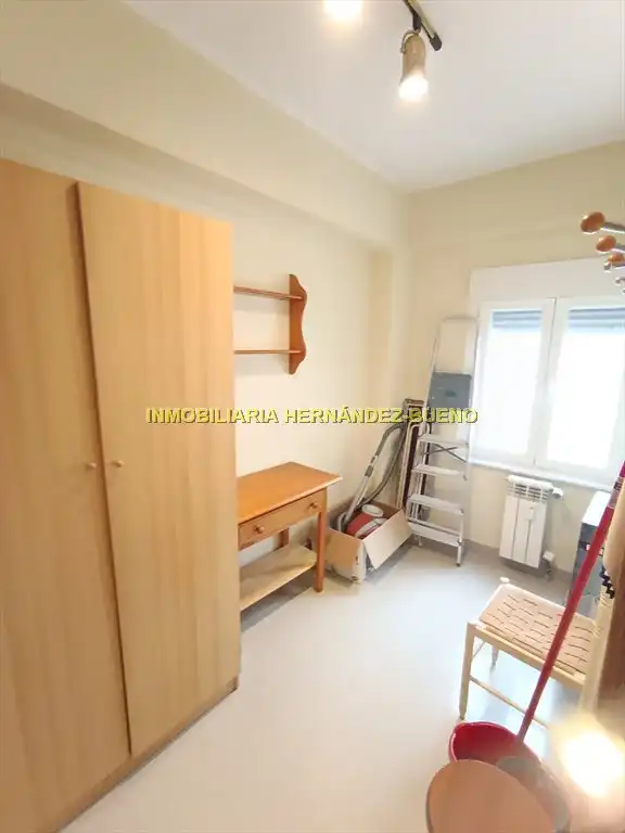 Habitación de Piso de alquiler en Salamanca con Calefacción, Amueblado y Balcón