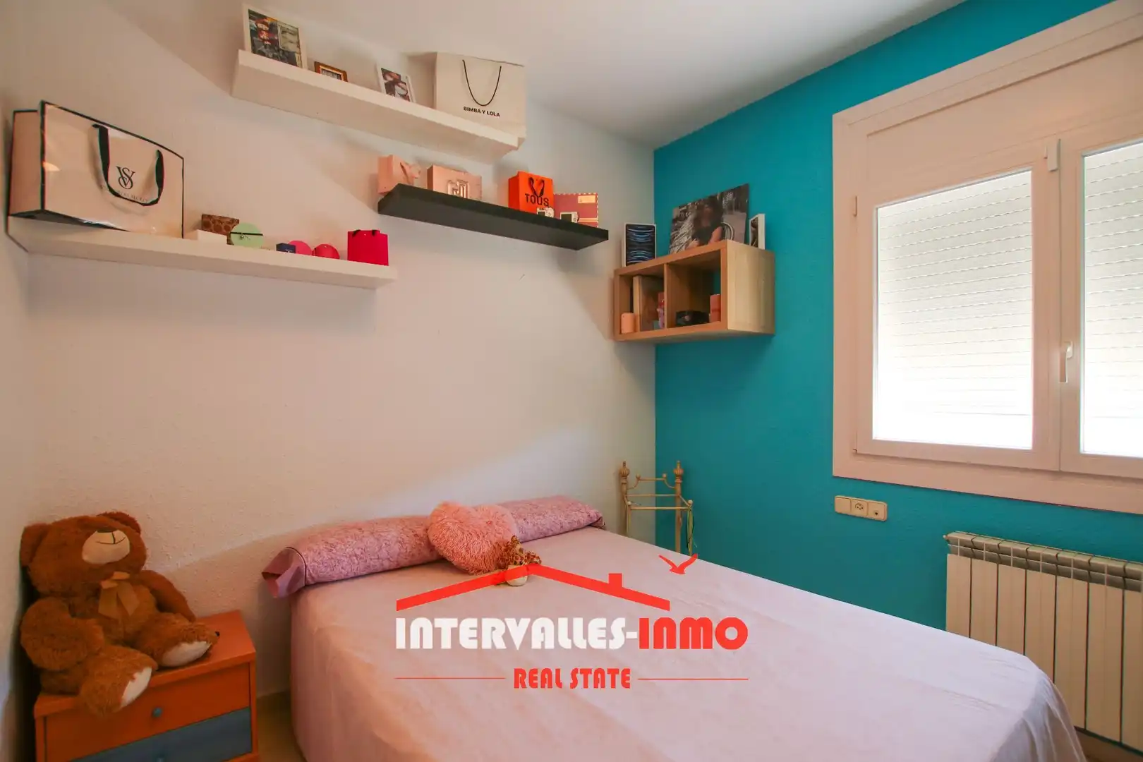 Bedroom of Houses for sale in Bigues i Riells del Fai  with Air Conditioner, Heating and Private garden