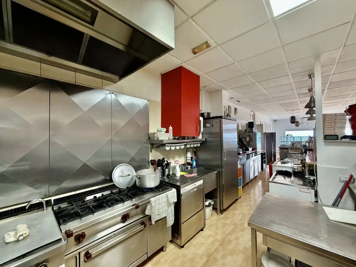 Kitchen of Commercial properties for sale in Santa Pola