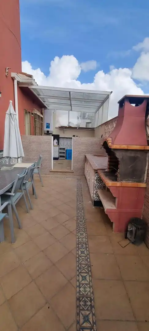 Houses for sale in Algeciras