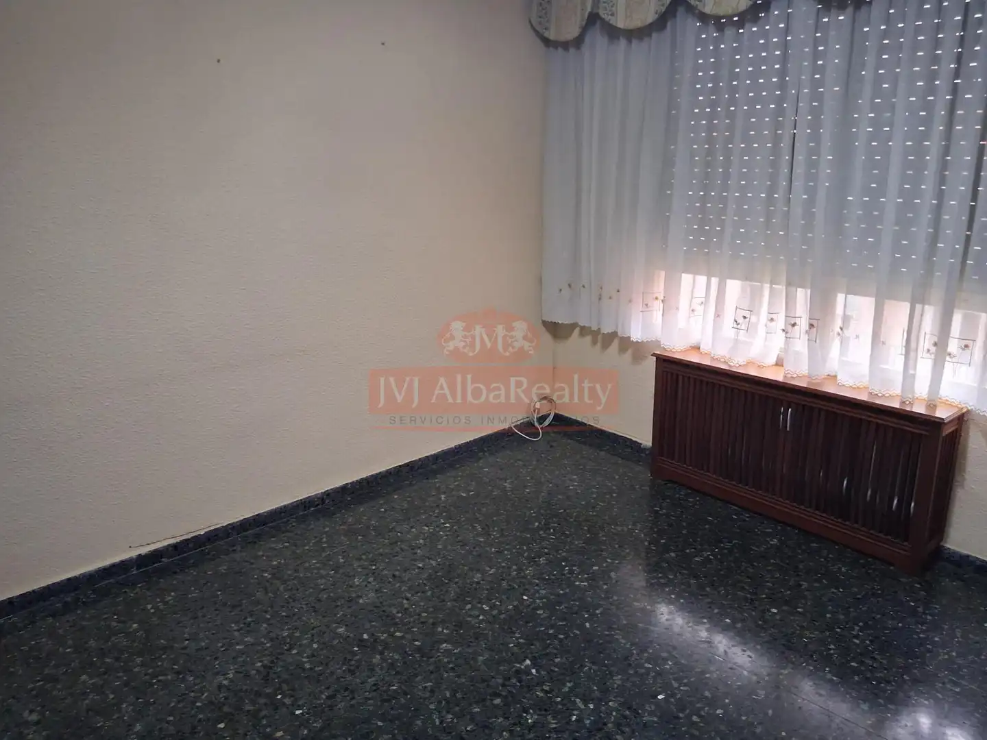 Habitación de Piso en venta en Albacete con Aire acondicionado, Calefacción y Balcón
