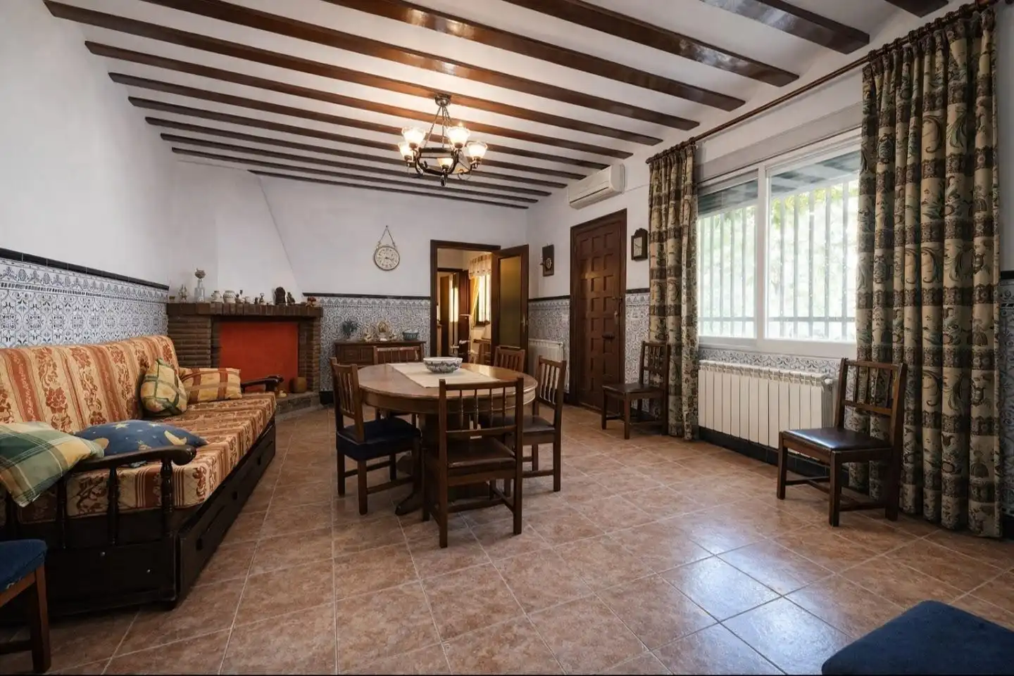 Comedor de Casa o chalet en venta en Argamasilla de Calatrava con Aire acondicionado, Calefacción y Terraza
