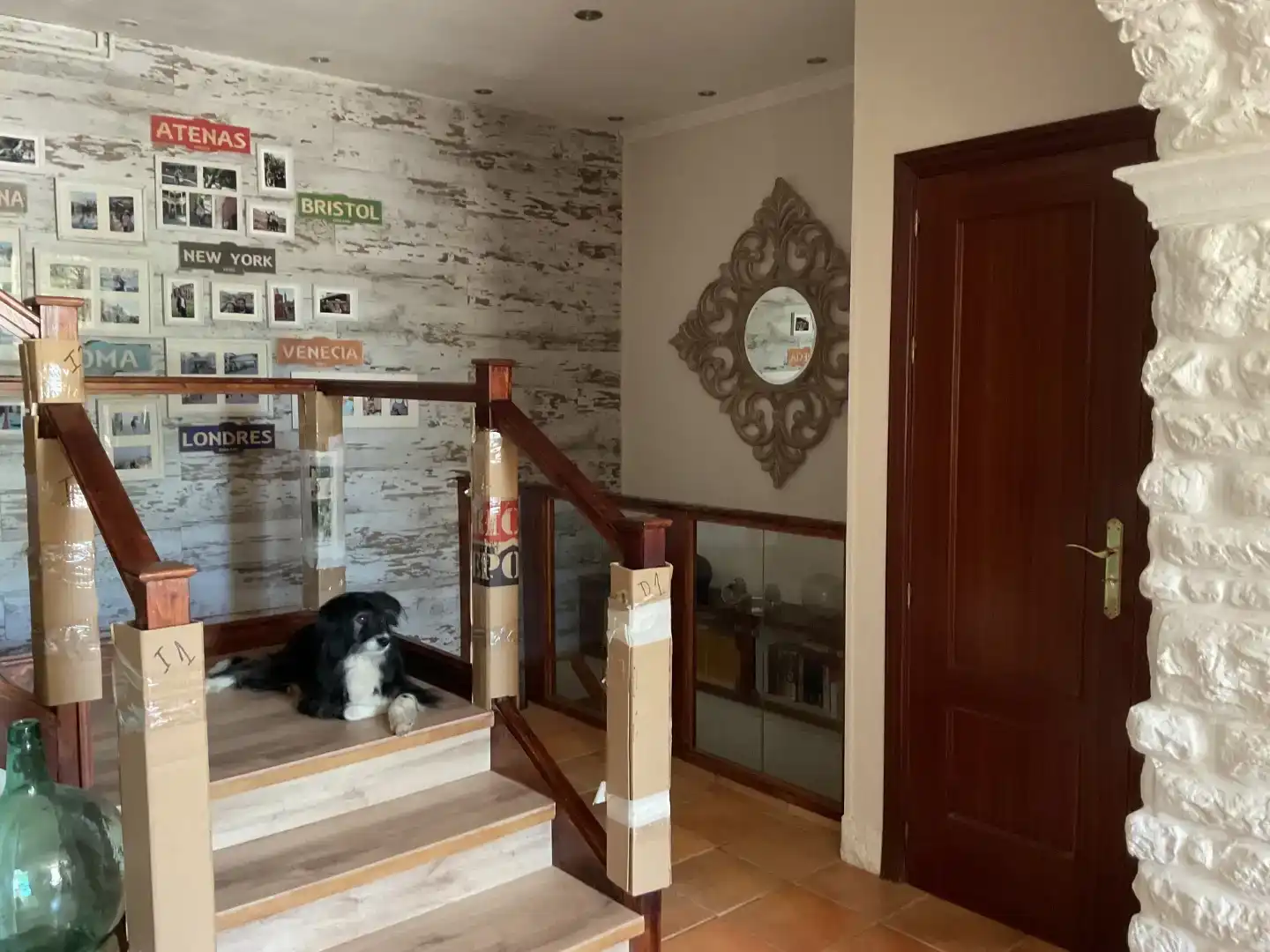 Casa adosada en venda en Villaturiel amb Balcó