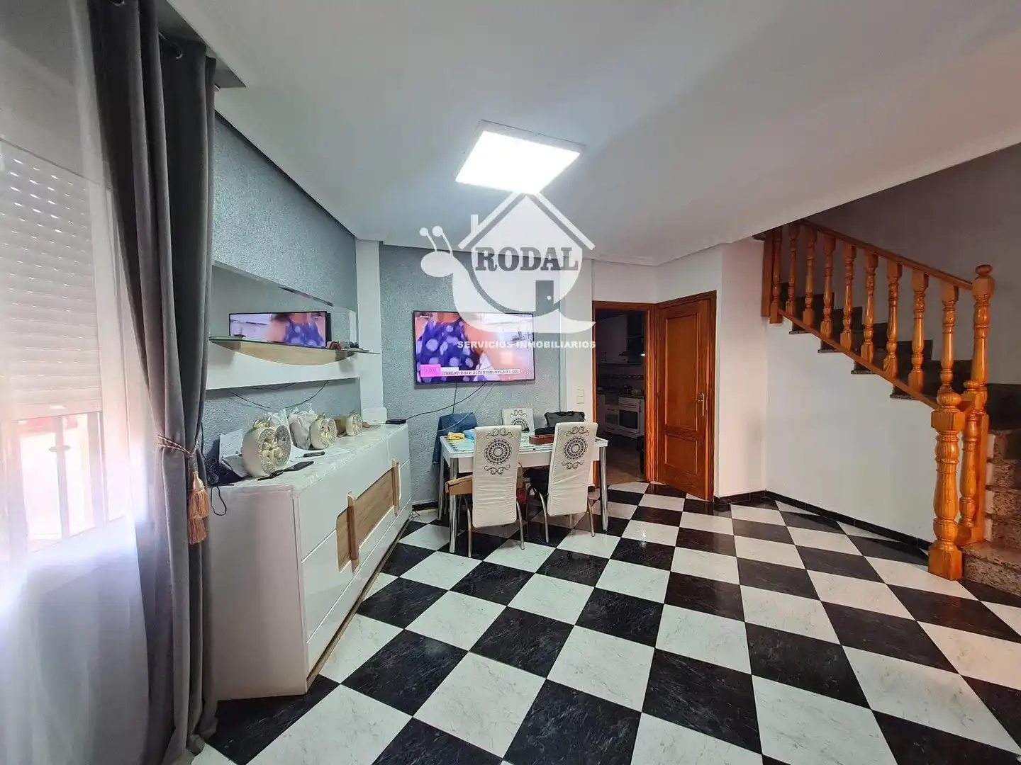 Casa adosada en venta en Huércal de Almería con Aire acondicionado, Calefacción y Terraza