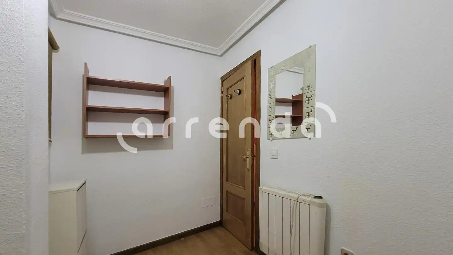 Flat for sale in Madrid  with Heating and Furnished